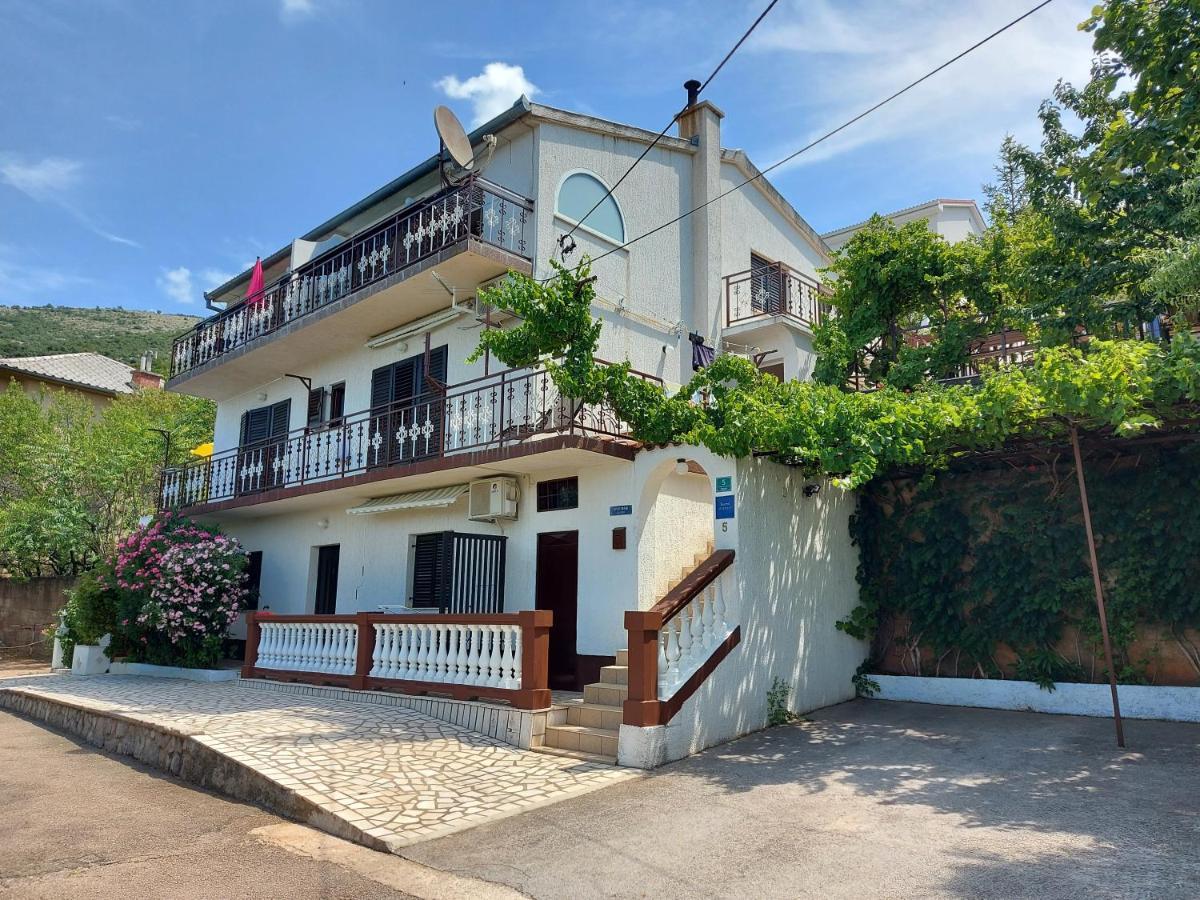 Dalibor Apartment Senj  Ngoại thất bức ảnh